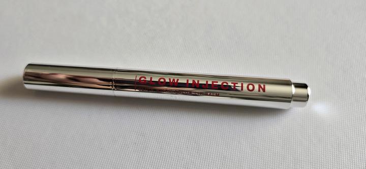 INFLUENCE beauty Бальзам в стике Influence glow injection