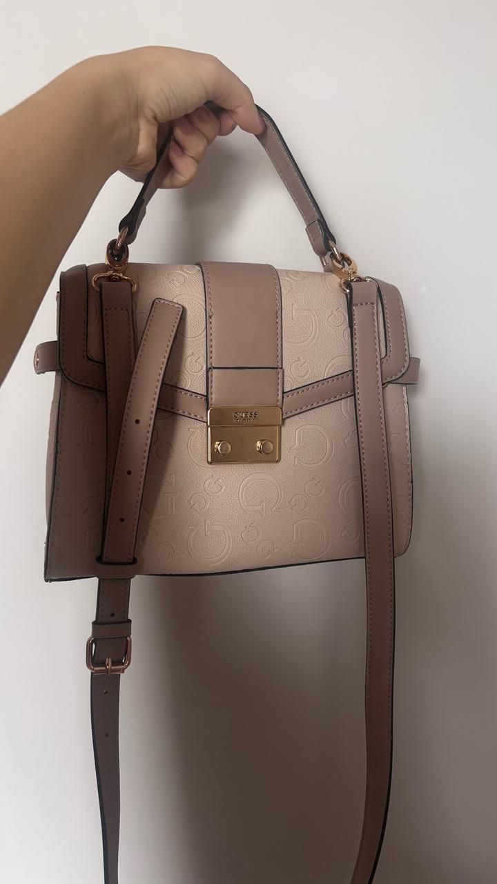 Сумка GUESS