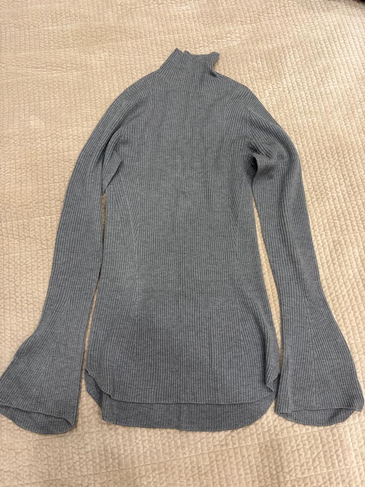 Водолазка UNIQLO