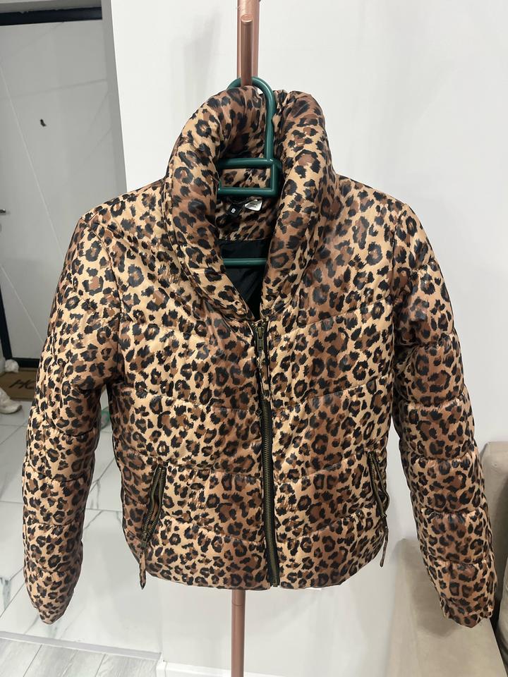 H&M