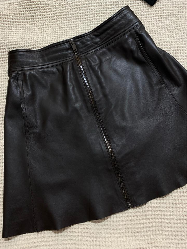 Кожаная юбка Massimo Dutti