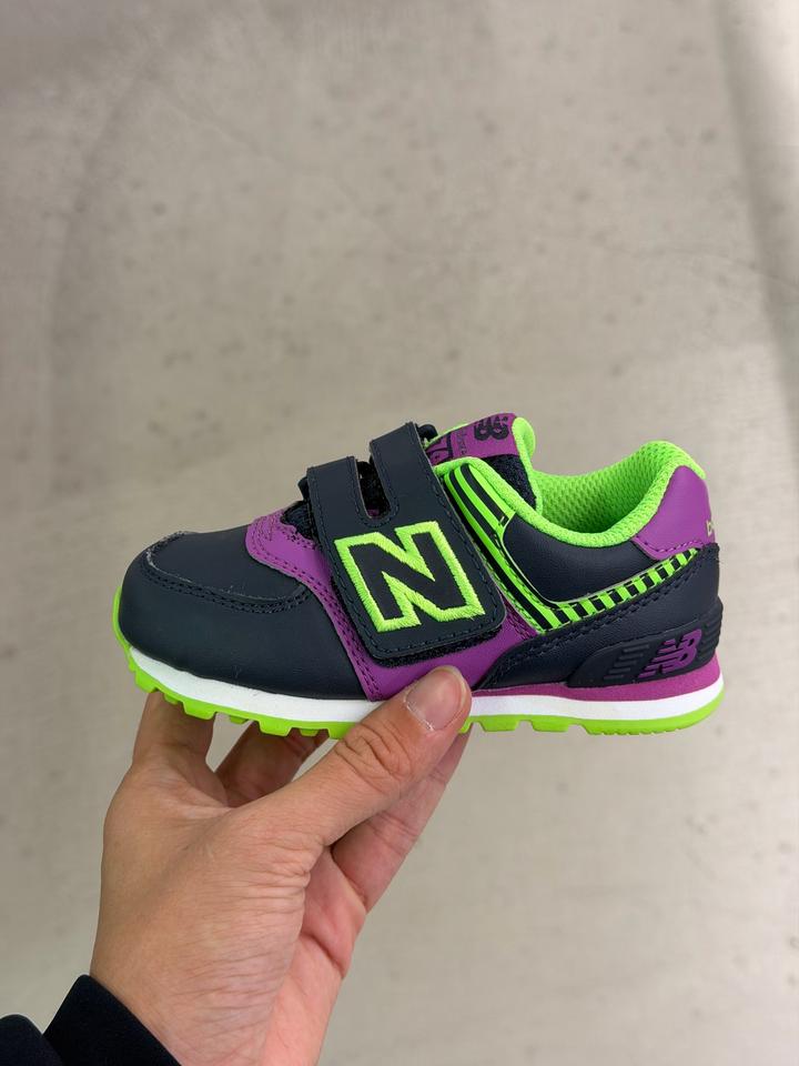 New Balance кроссовки