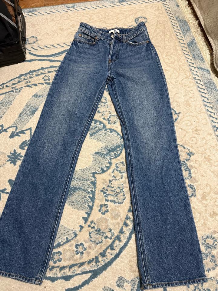 H&M