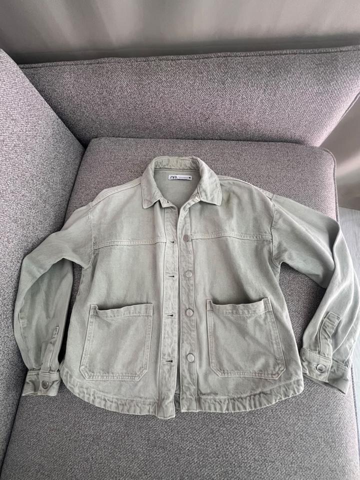 Джинсовый пиджак  ZARA