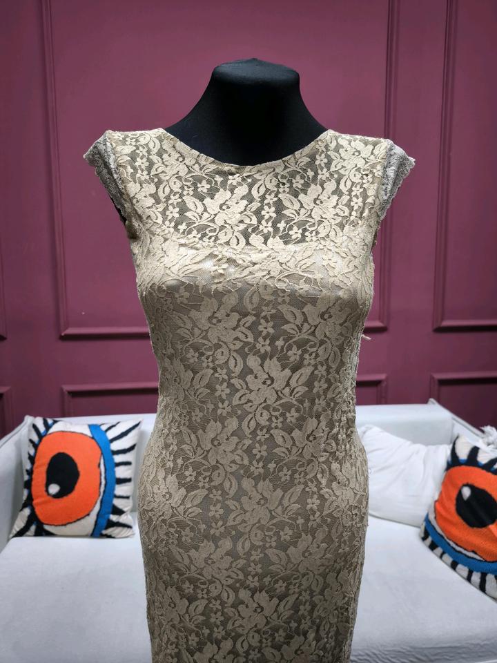 Винтаж Кружевное платье в пол для высоких
