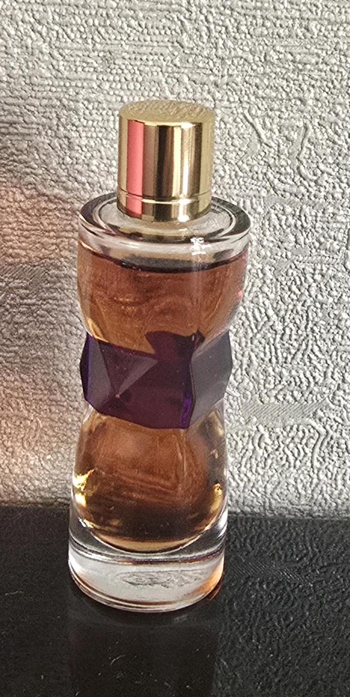 Manifesto от Yves Saint Laurent 5 мл. Миниатюра.