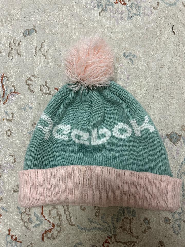 Шапка Reebok