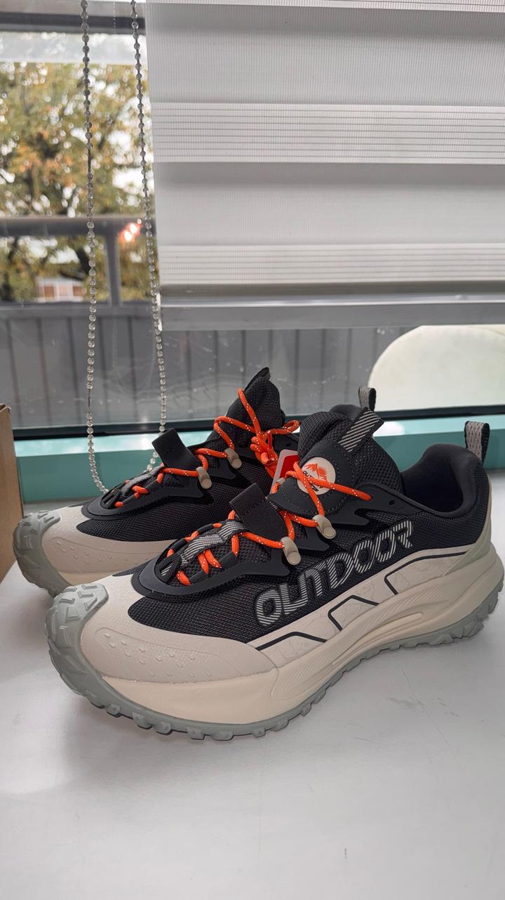 Новые кроссовки Xtep Feishi 2.0 (Outdoor / Casual), размер 44,5