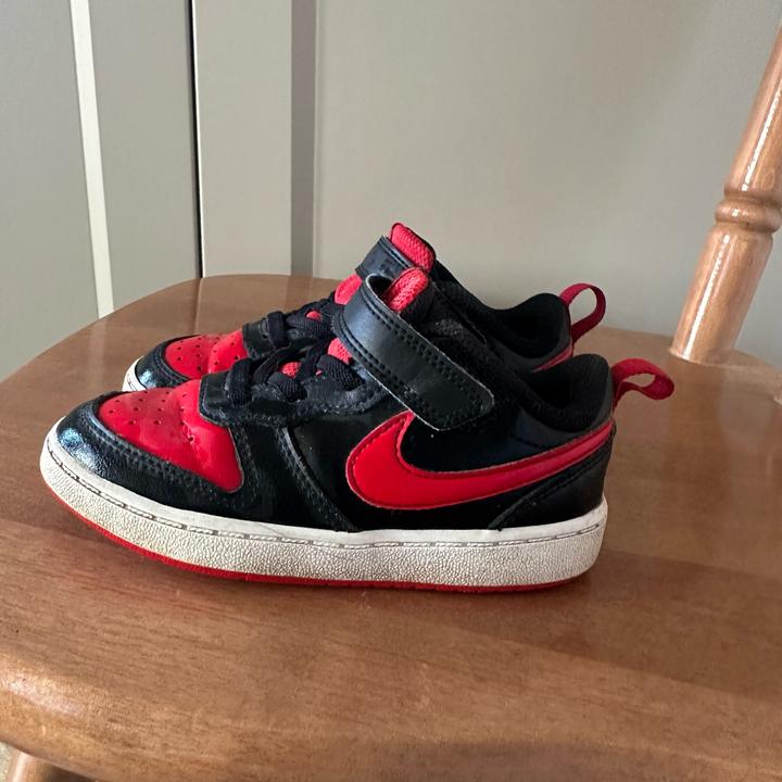 Кроссовки Nike