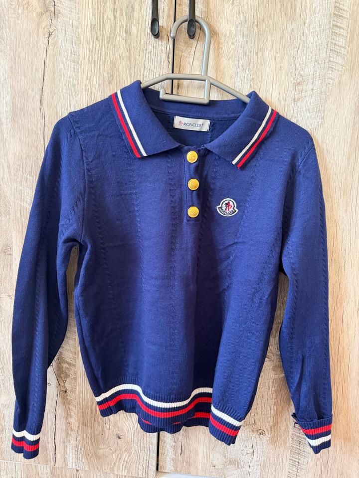 Moncler