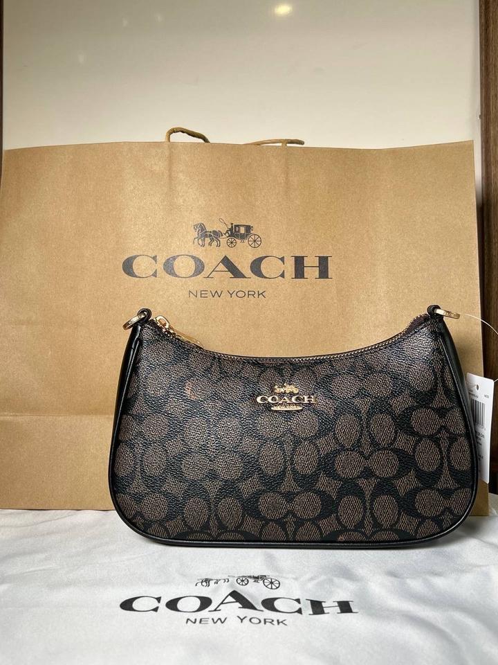 Coach