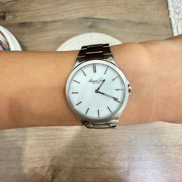 Kenneth Cole