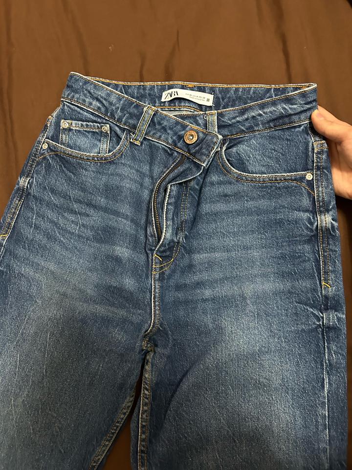 Джинсы ZARA
