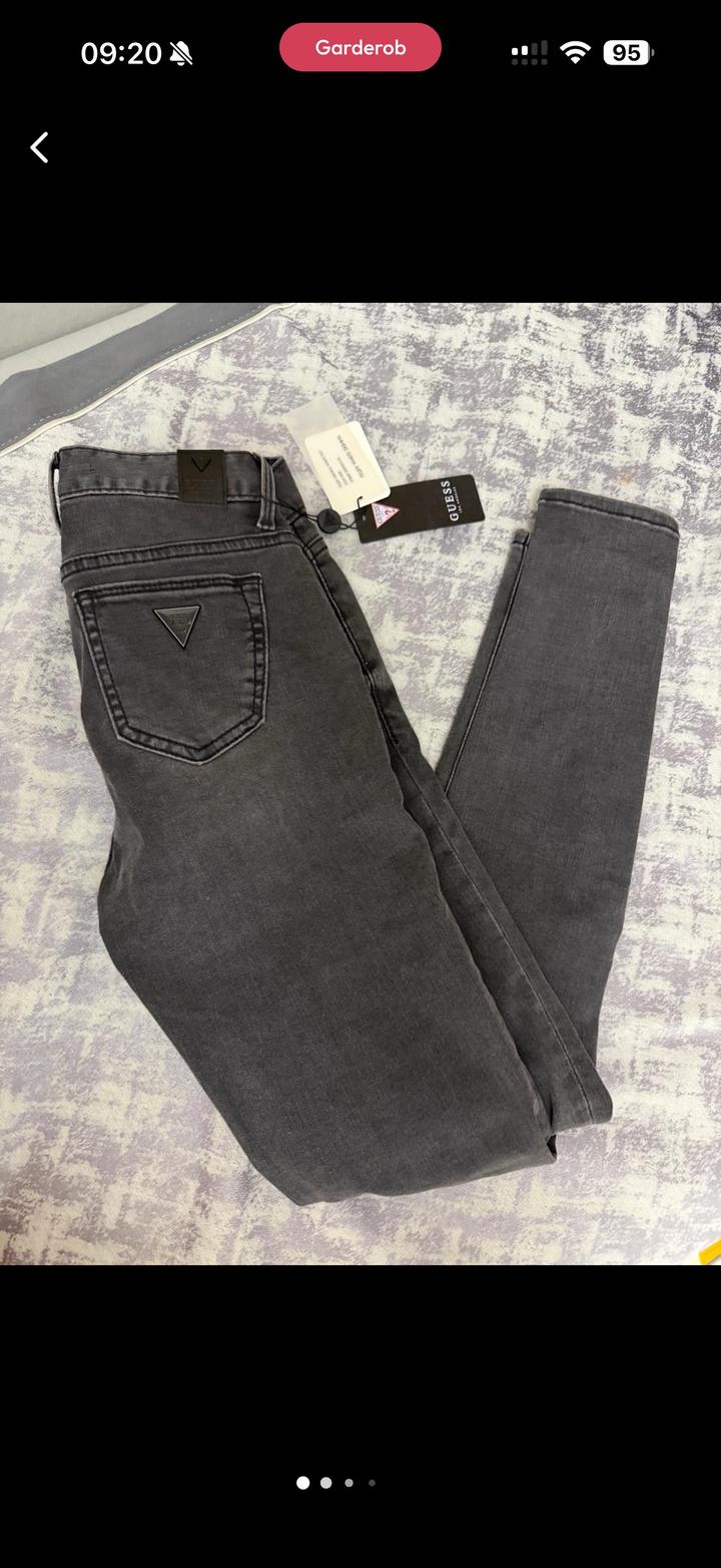 Джинсы скинни Guess новые