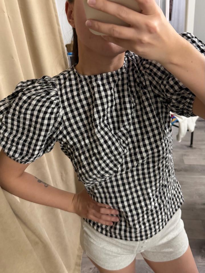 Zara Топ с объемными рукавами