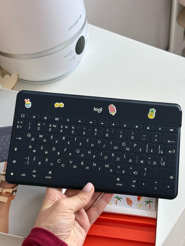 Клавиатура Logitech Keys-To-Go