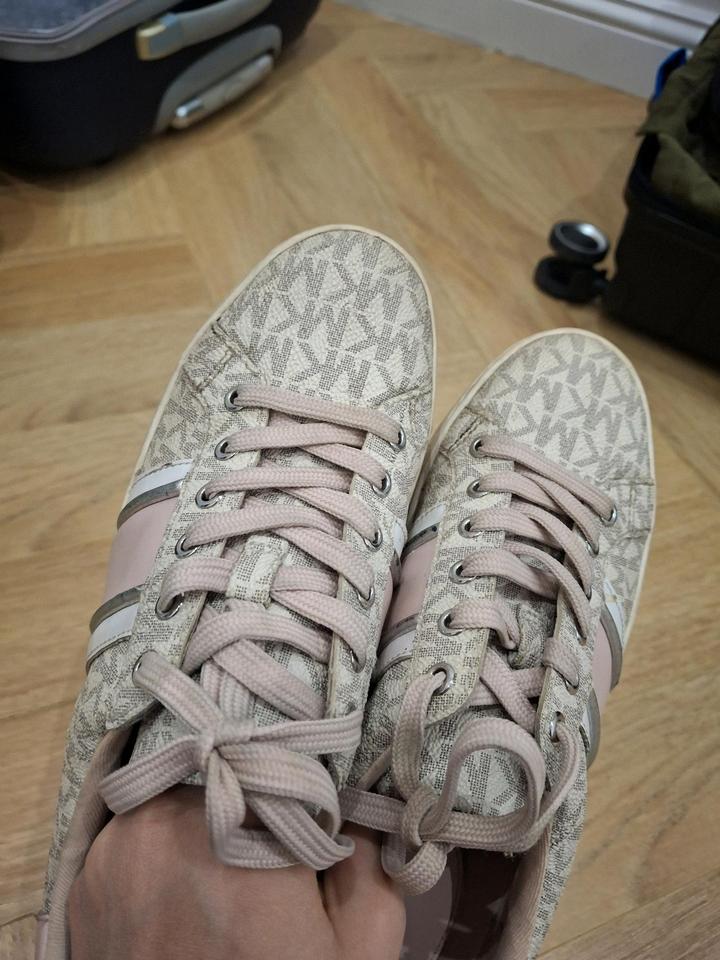Кроссовки Michael Kors