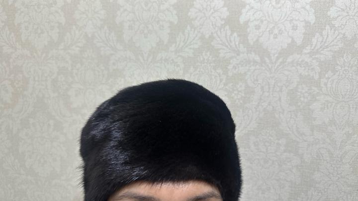 Acne Studios Меховая шапка Design Studio Salyamova