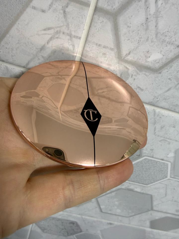 Пудра Charlotte Tilbury Airbrush Flawless Finish