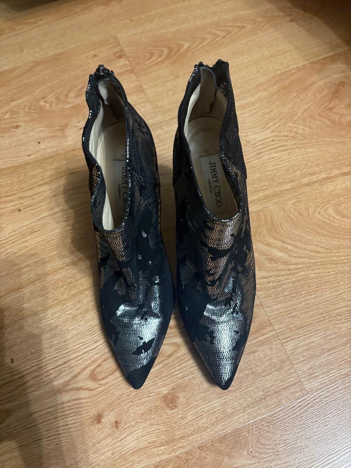 Jimmy Choo