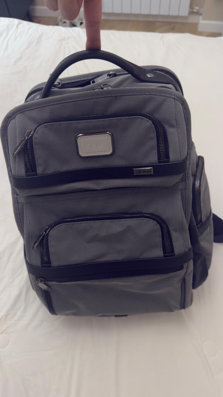 TUMI