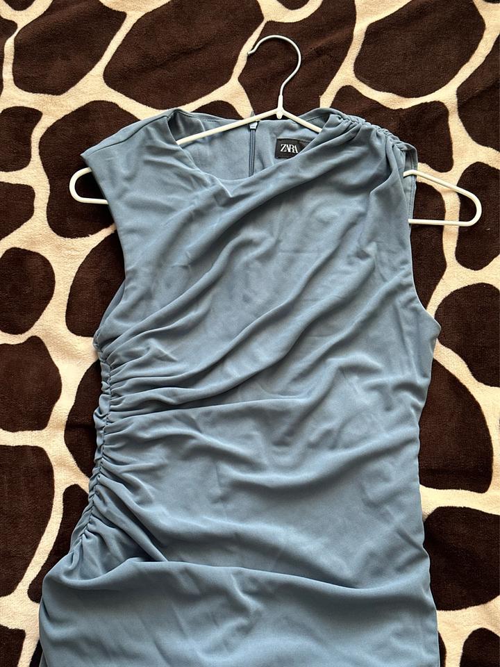 Платье ZARA