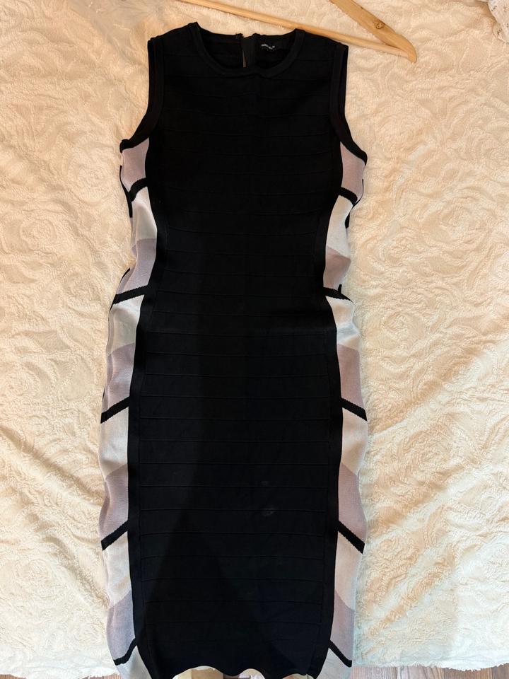 Платье Karen Millen