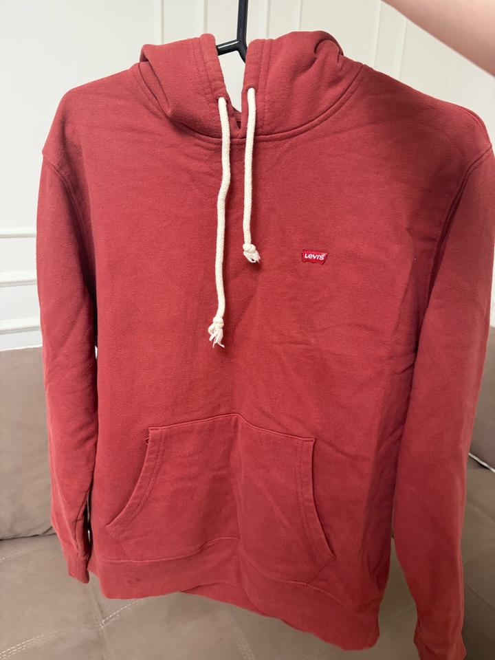Levi's