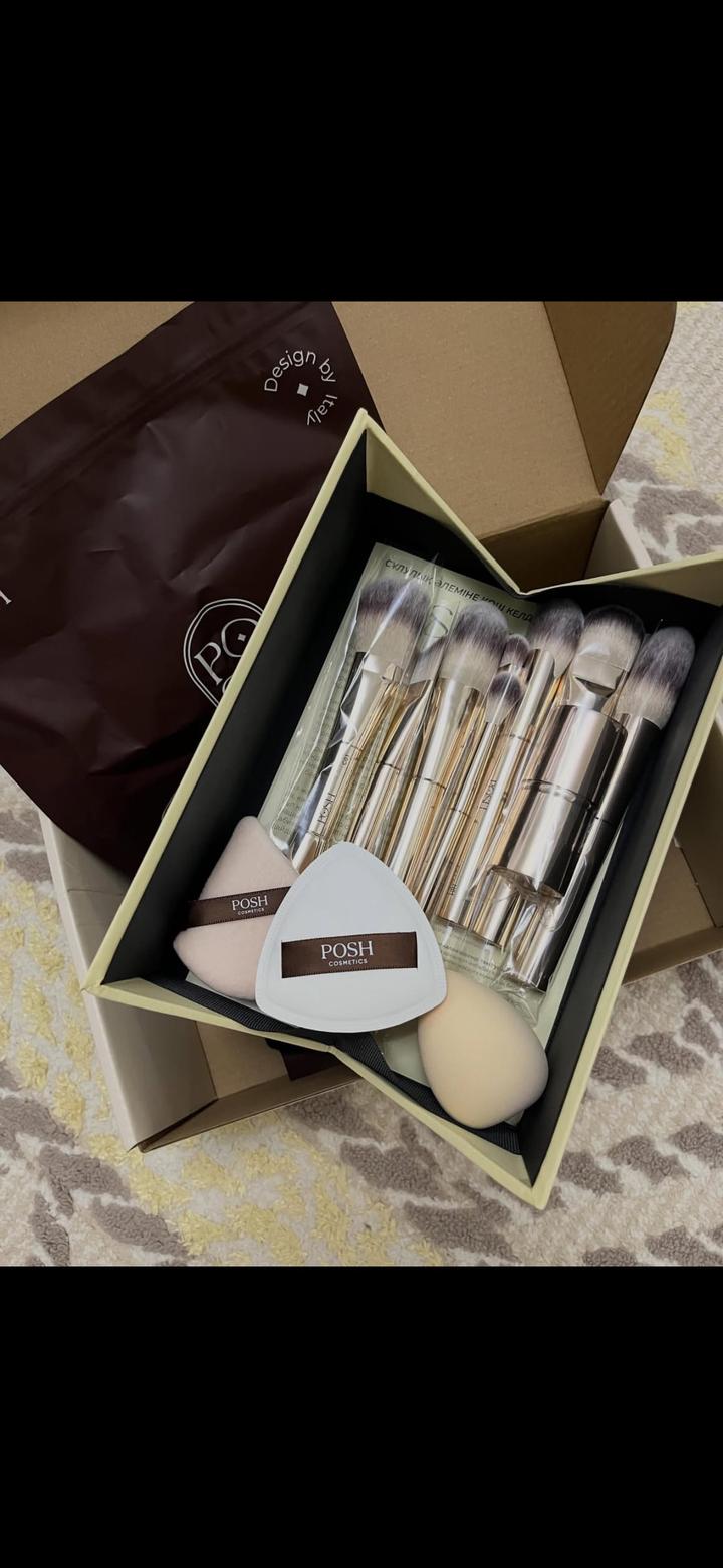 Aeka Posh