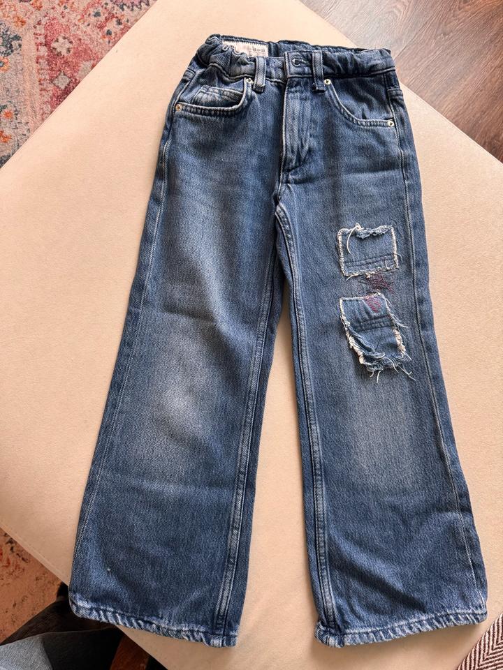 Джинсы клеш  ZARA
