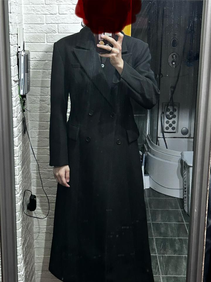 Пальто приталенное двубортное