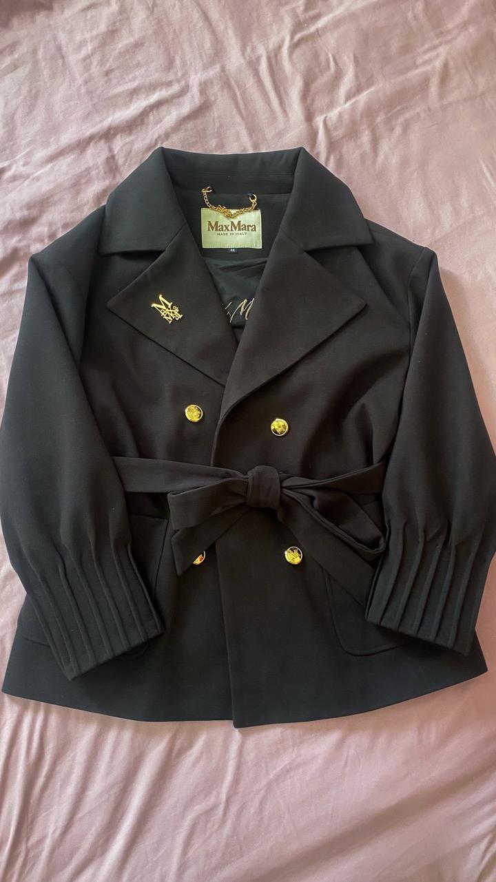 Max Mara Пальто MaxMara (44рр)
