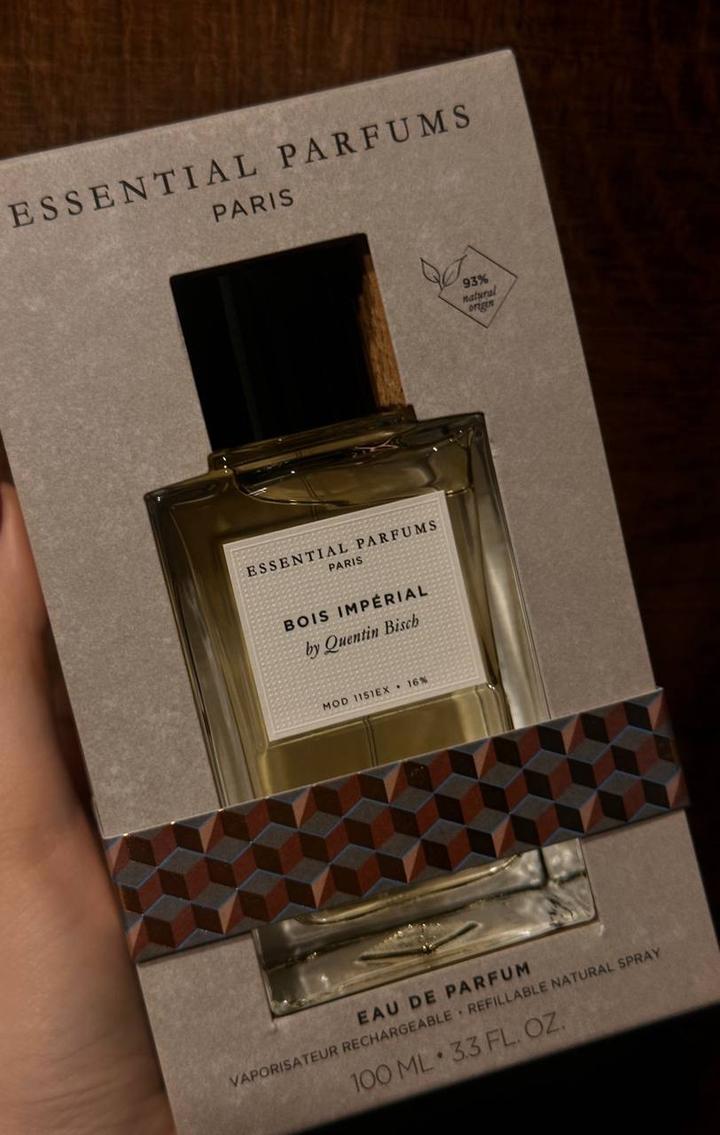 Essential Parfums Paris Парфюмерная вода Bois Impérial