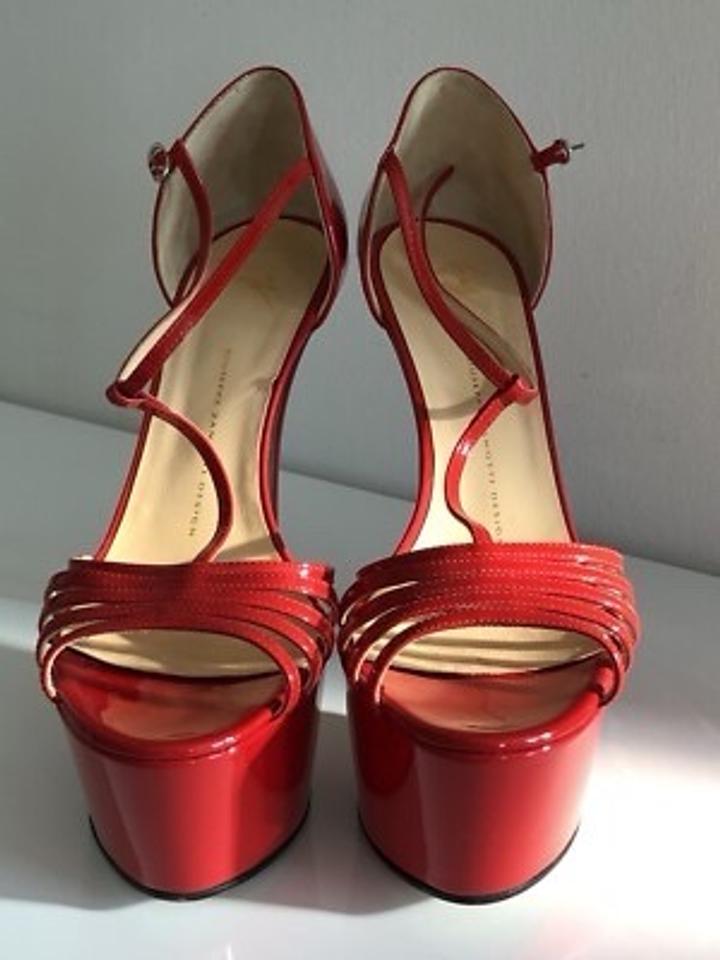 Giuseppe Zanotti
