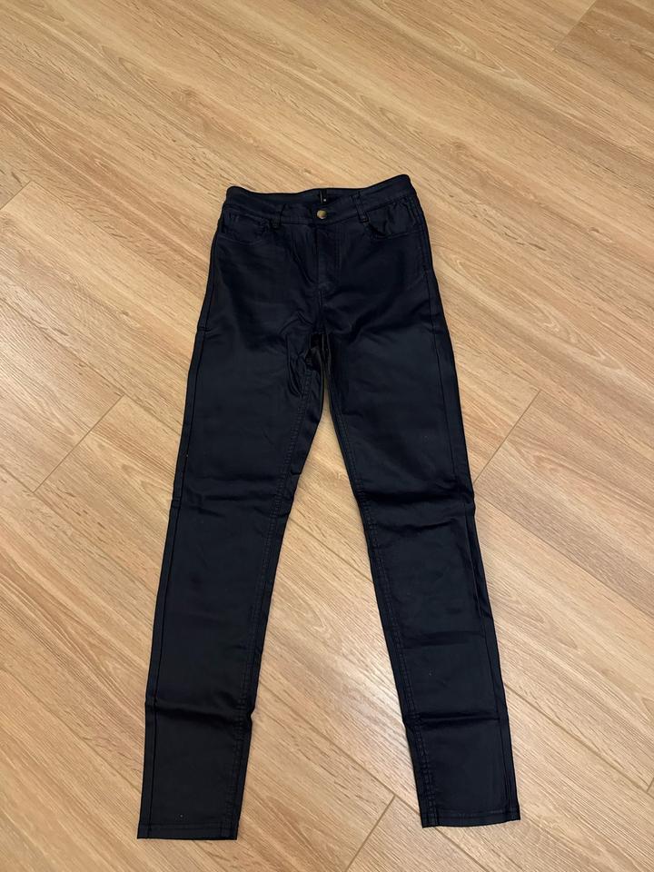 Джинсы Calzedonia