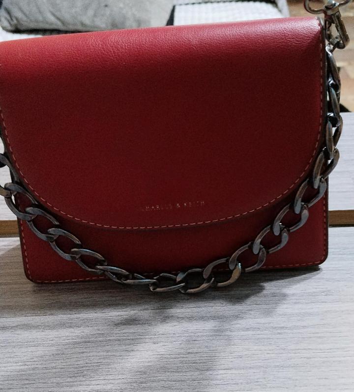 Charles & Keith Сумочка женская