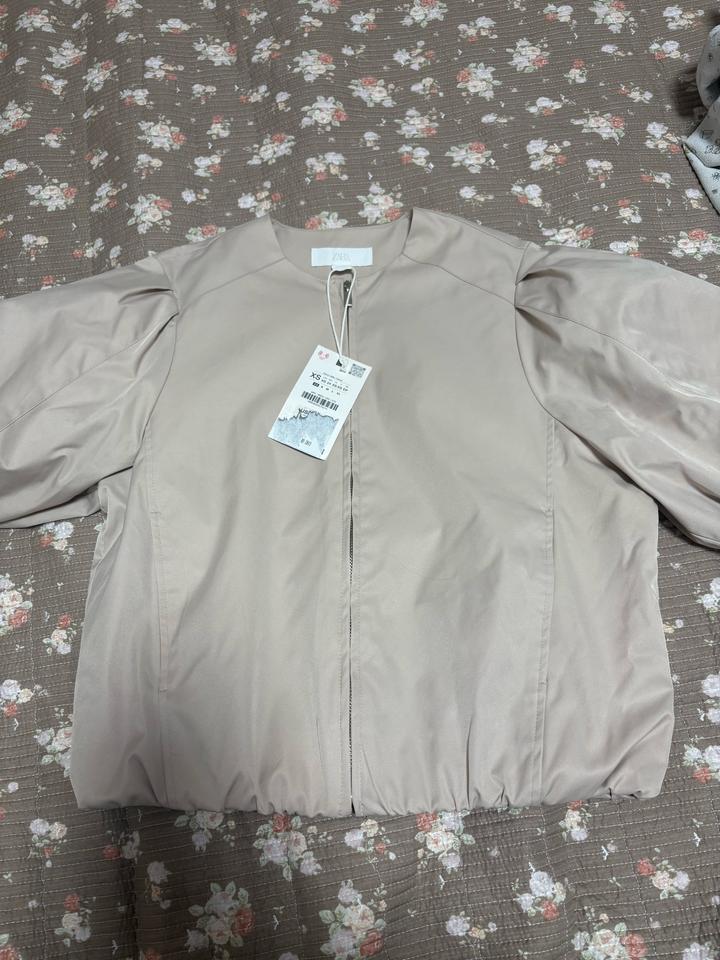 Бомбер ZARA