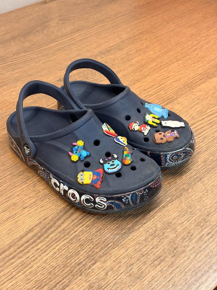 Crocs
