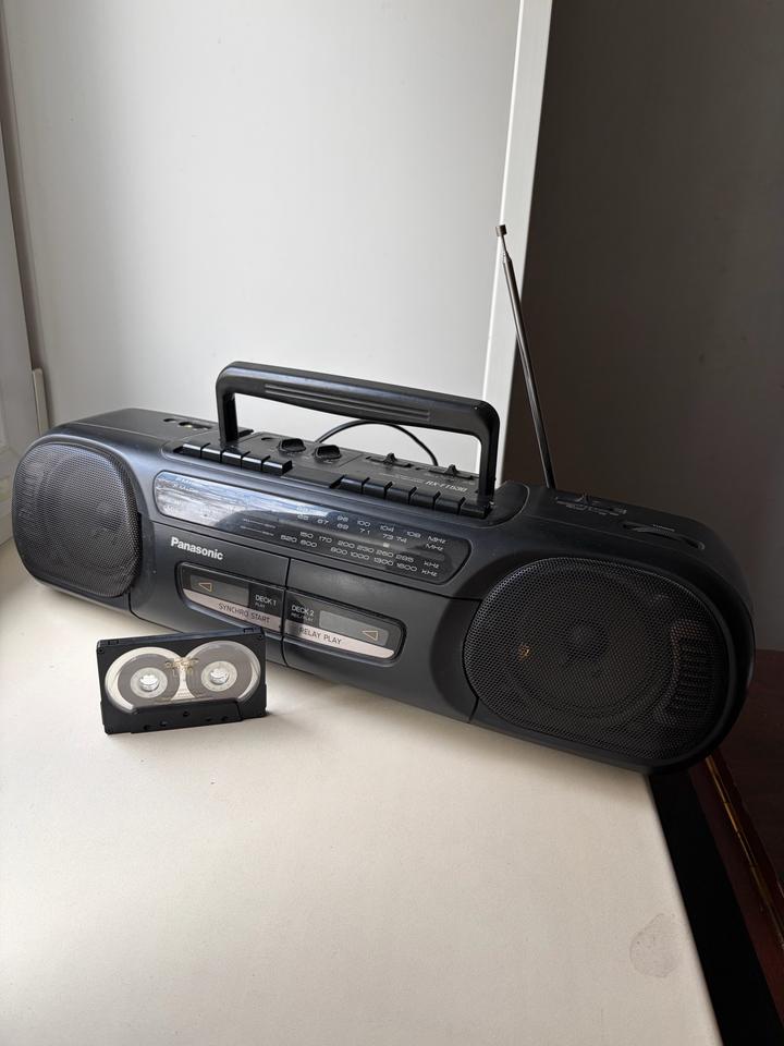 Магнитофон Panasonic