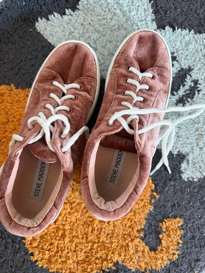 Steve Madden