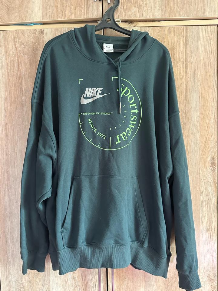 Толстовка Nike