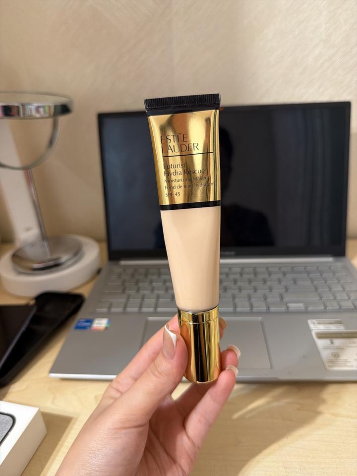 Estée Lauder Тональный крем Estee Lauder Futurist Hydra Rescue