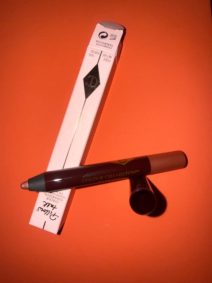Карандаш-подводка для глаз Charlotte Tilbury Pillow Talk Eyeliner