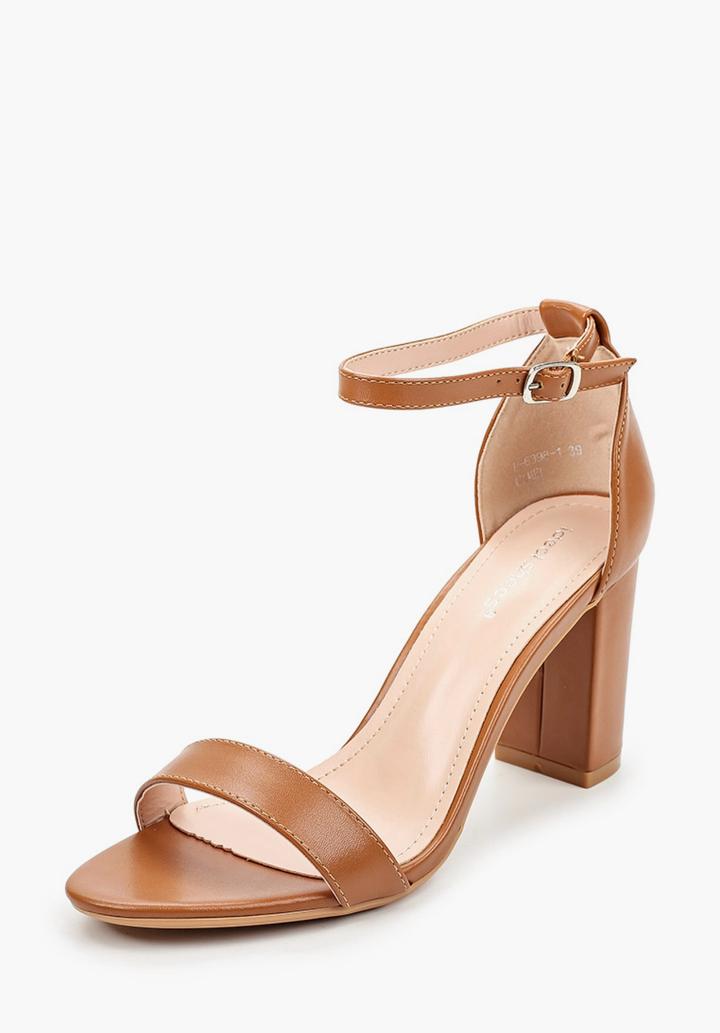 Ideal Shoes Босоножки на каблуке