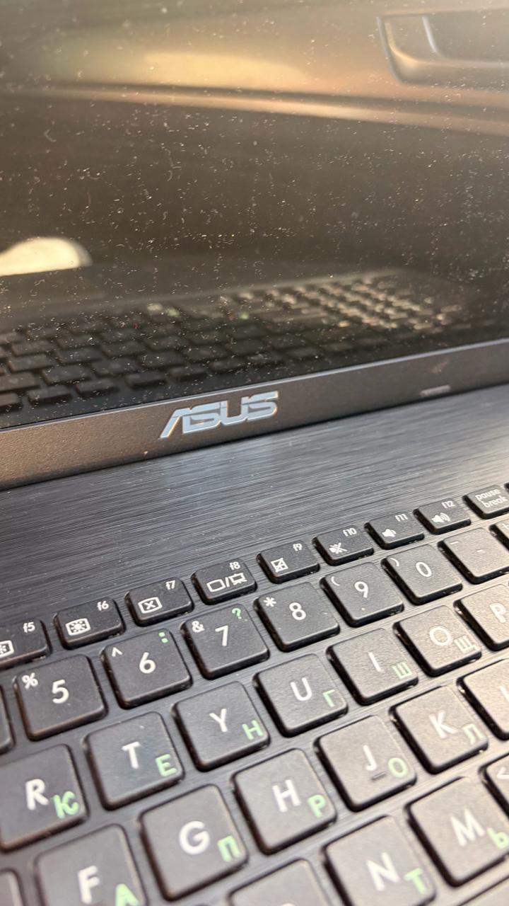 ASUS