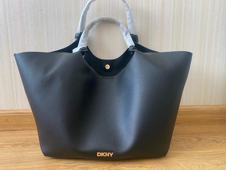 DKNY