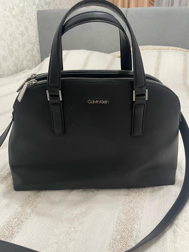 Calvin Klein сумочка
