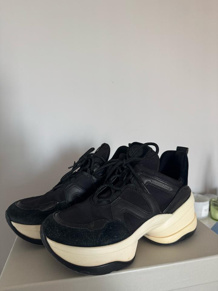 Michael Kors