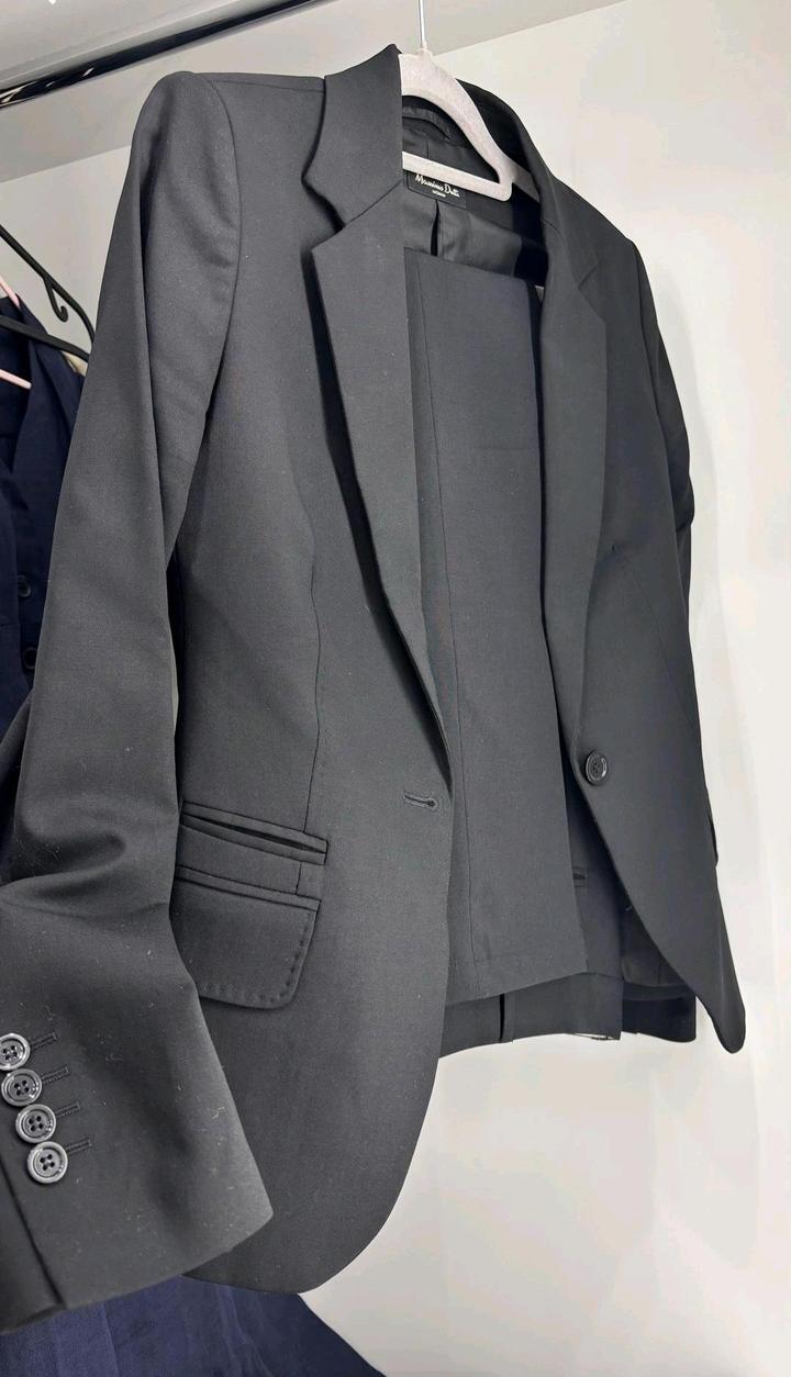 Костюм брючный Massimo Dutti