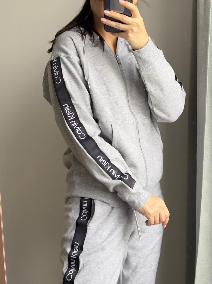 Спортивный костюм Calvin Klein